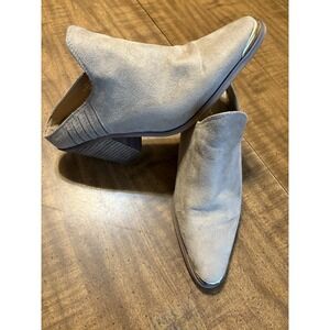 Size 9 Wide Backless Slipon Boots Women's Tan Gold Toe Tip 3.5 Inch Heel